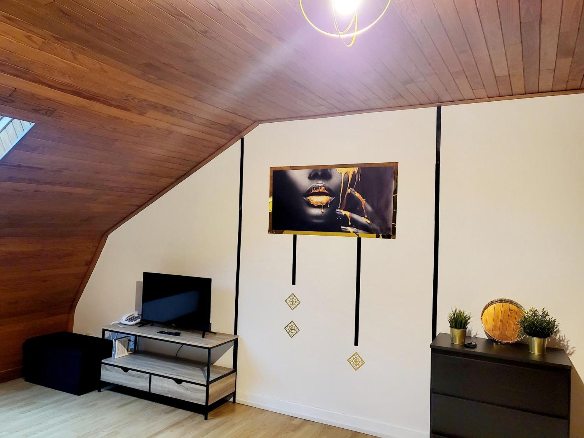 Appartement Le Cocon Dore Murat  Bagian luar foto